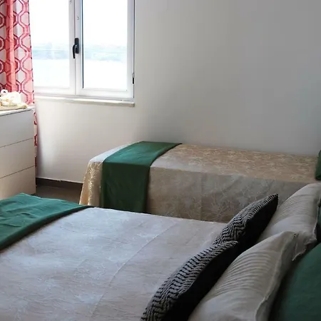 Crisvan Home- Bilocale Terrazza Vista Mare カーポ・リッツート